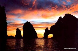 Sunset Cruise in Los Cabos. Cabo San Lucas. Great way to end the day after golf or activities at Puerto Los Cabos, Cabo Real, Palmilla, Campestre, Cabo del Sol, cabo san lucas tours, los cabos tours, cabo san lucas activities, los cabos activities.